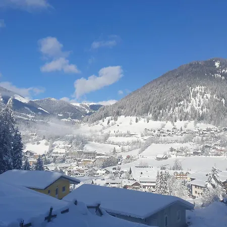 Waldvilla * Bad Kleinkirchheim