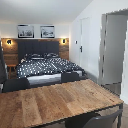 Waldvilla Apartment